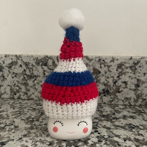 Marshmallow Mug Hat - Picture 4 of 5